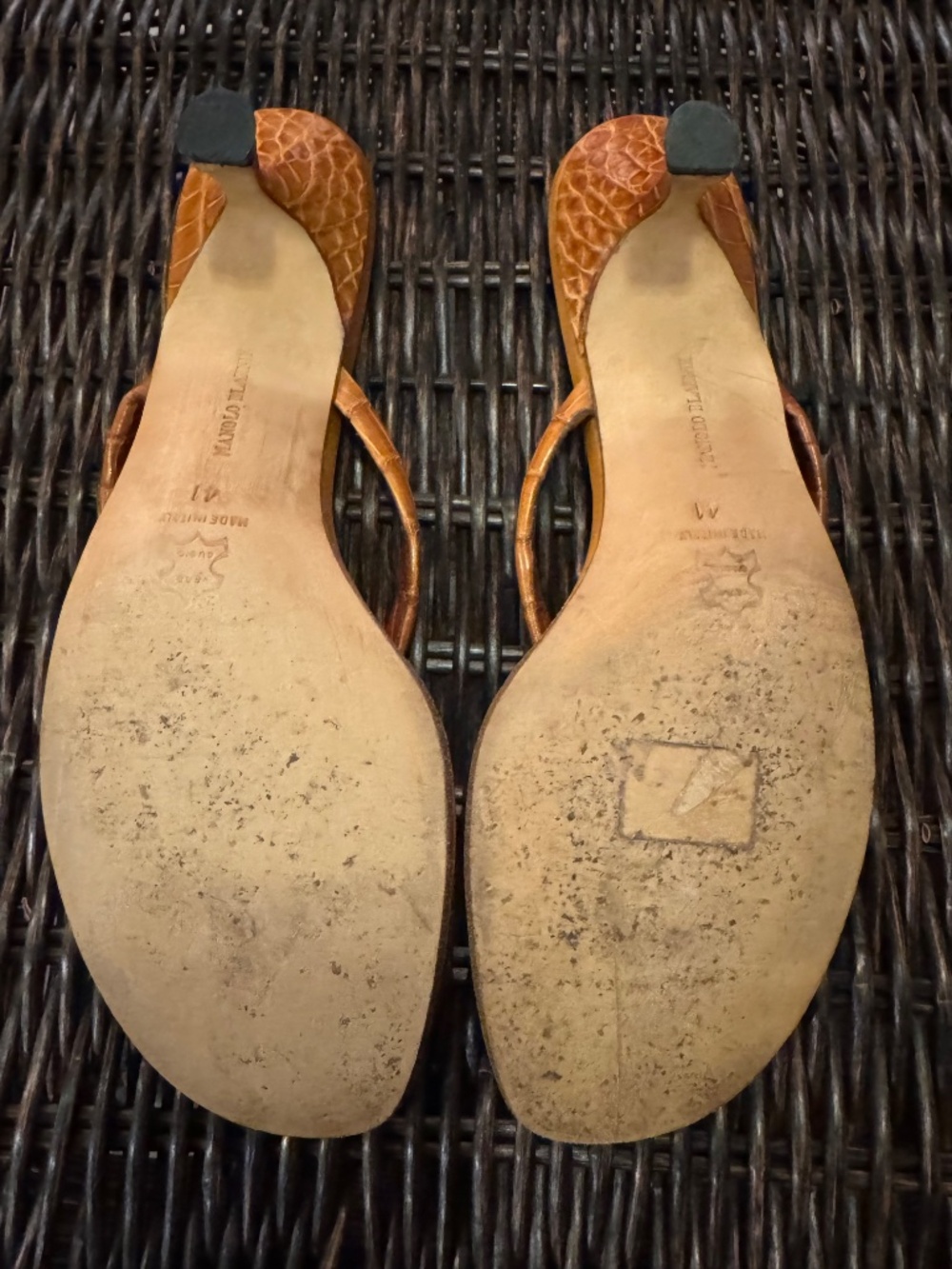 Manolo Blanik Paterno Crocodile Sandal Size 9M / EU41  Rare - Picture 6 of 6